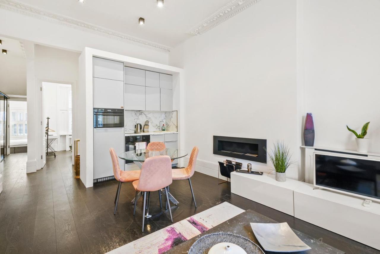 1 & 2 Bed Cosy Apartments Next To Earls Court Free Wifi ロンドン エクステリア 写真
