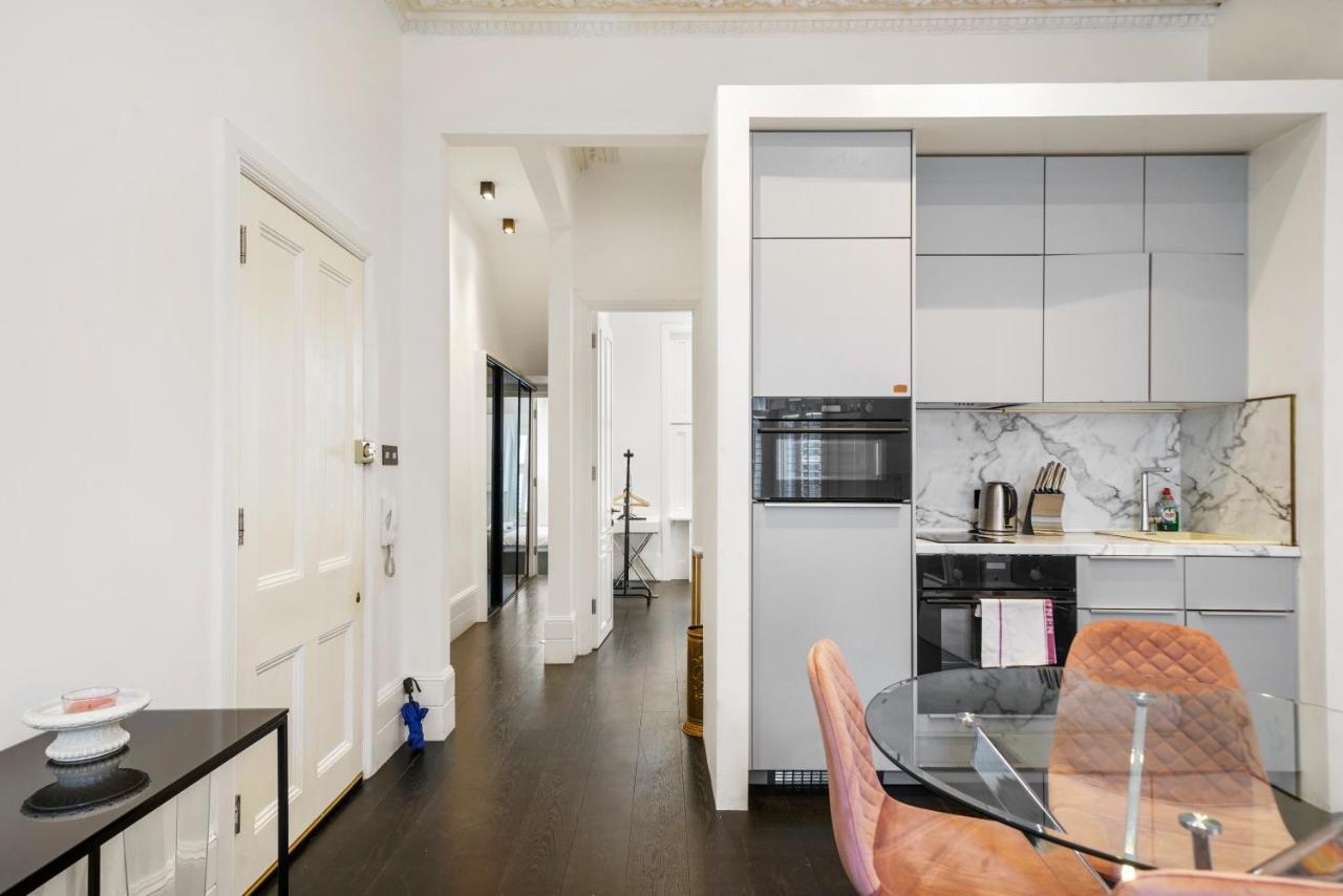 1 & 2 Bed Cosy Apartments Next To Earls Court Free Wifi ロンドン エクステリア 写真