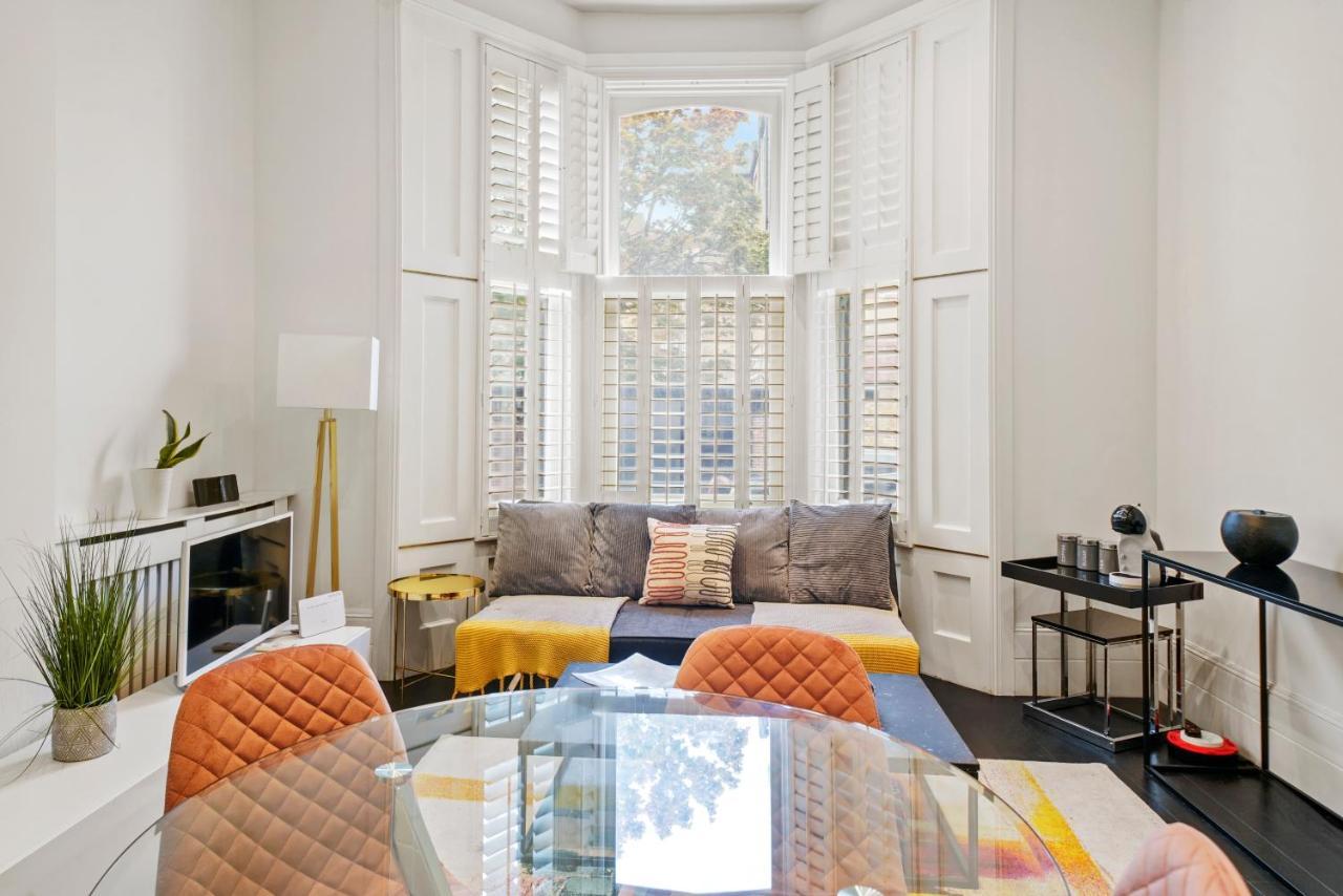 1 & 2 Bed Cosy Apartments Next To Earls Court Free Wifi ロンドン エクステリア 写真